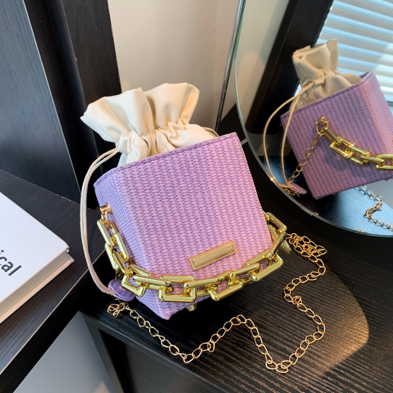 2026 New Fashion Women's Chain Handbag